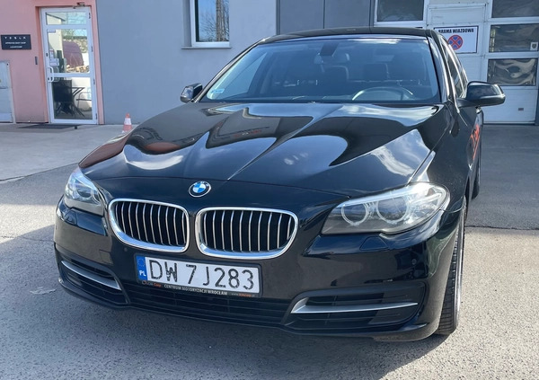 BMW Seria 5 cena 82700 przebieg: 161000, rok produkcji 2016 z Wrocław małe 742